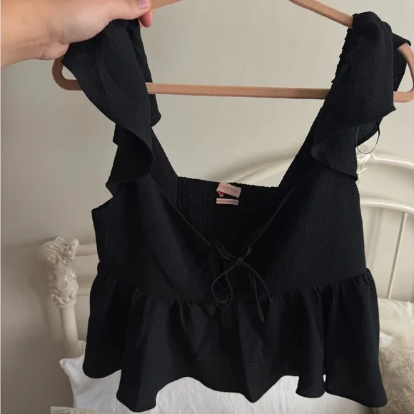 Urban Outfitters Black Tie-Front Peplum Blouse - Picture 1 of 3